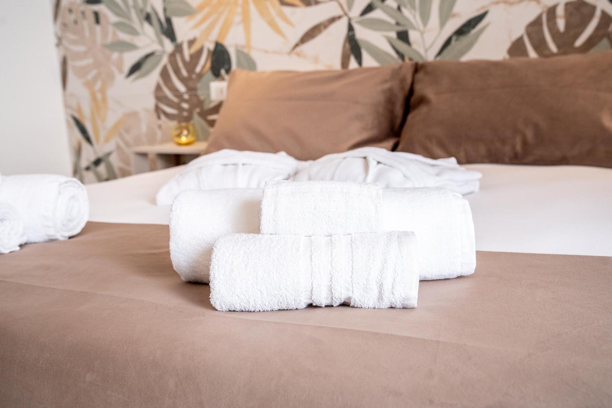 La Bella Ostuni Suites Экстерьер фото