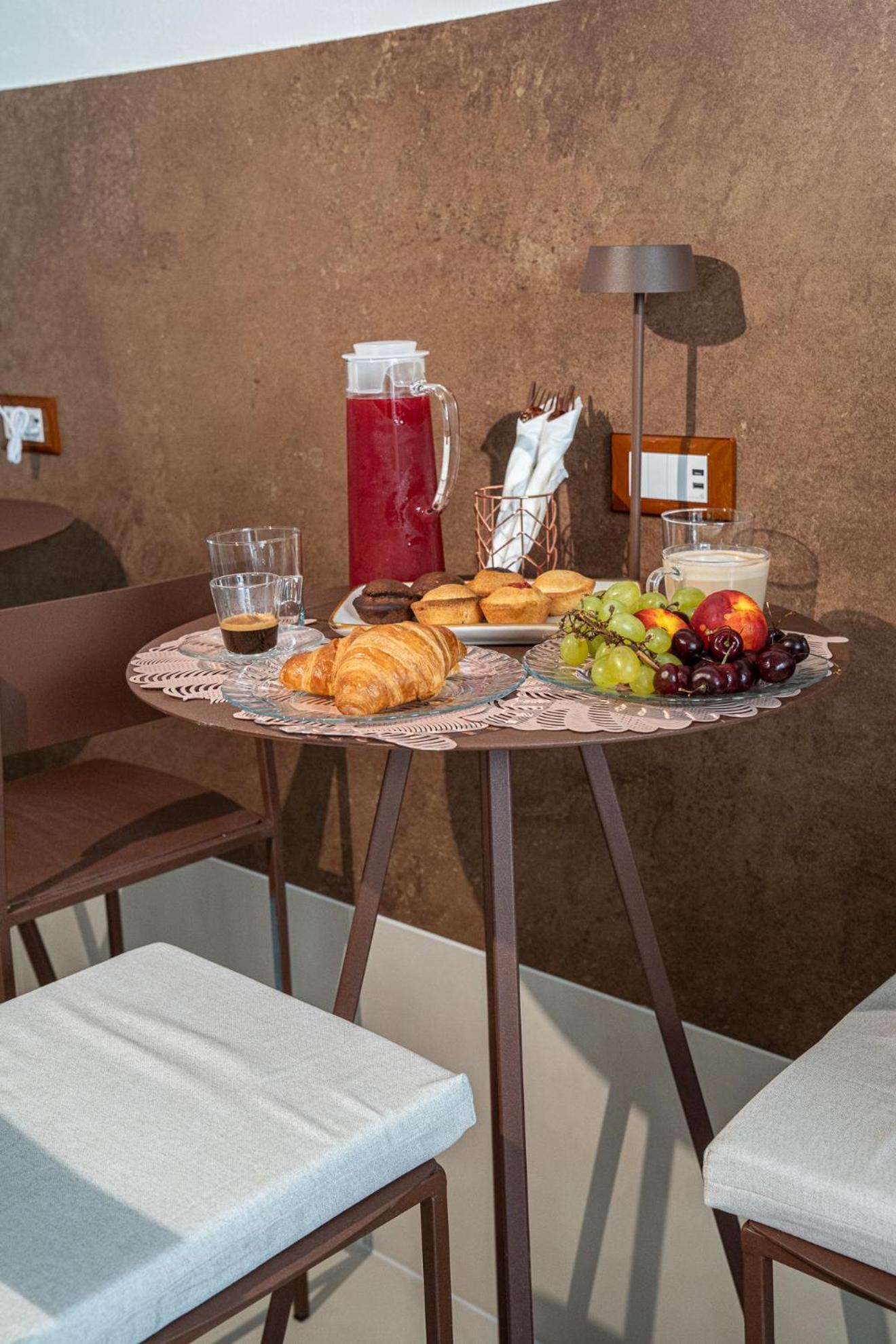 La Bella Ostuni Suites Экстерьер фото